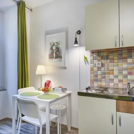Top Center Rooms & Studio Guest house Pula